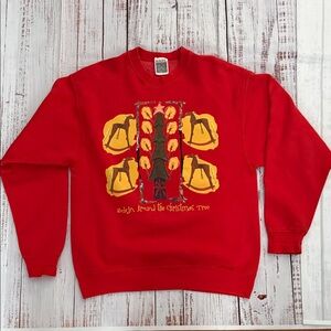 Vintage Red Holiday Graphic Sweatshirt Large